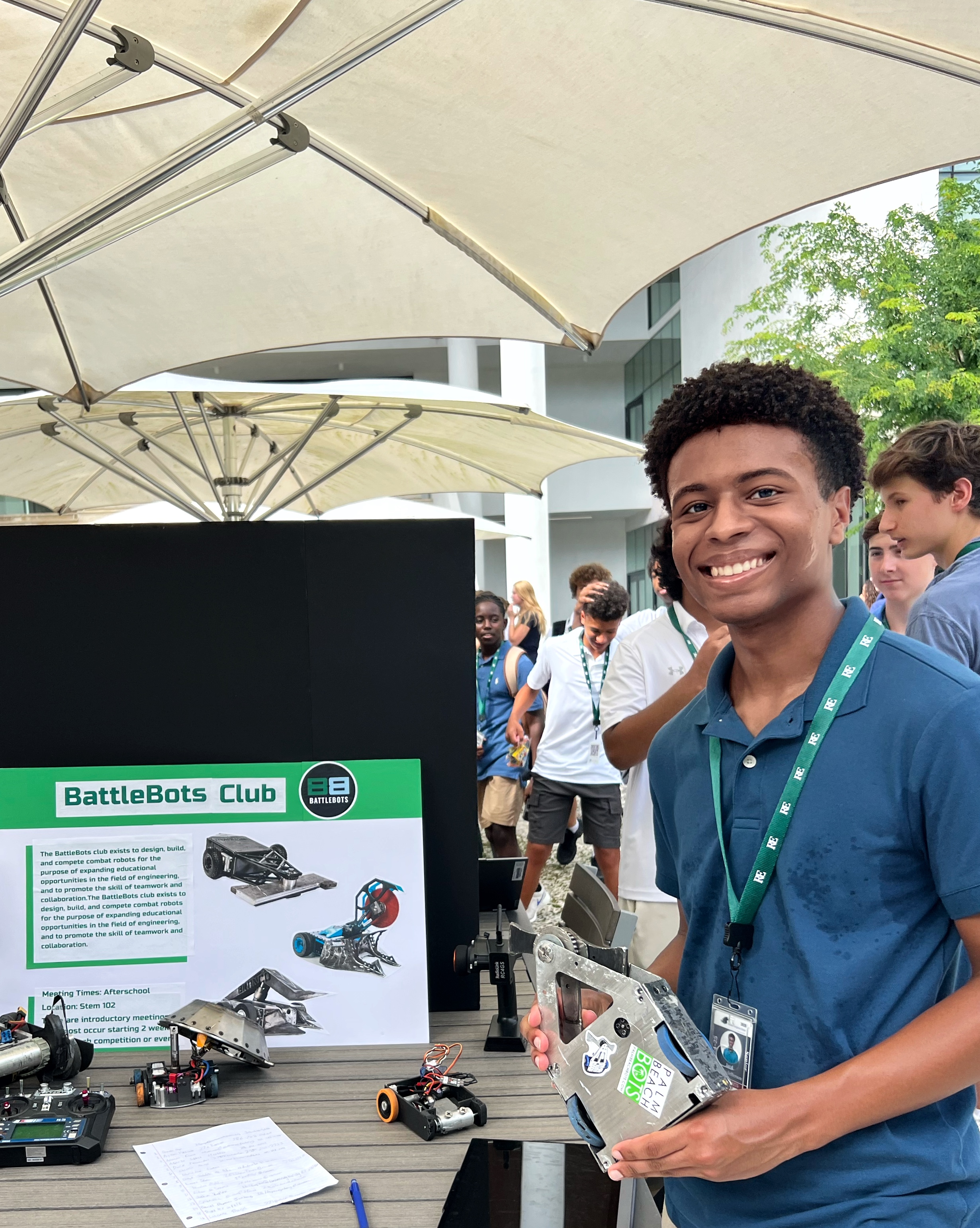 Jaral at a BattleBots event